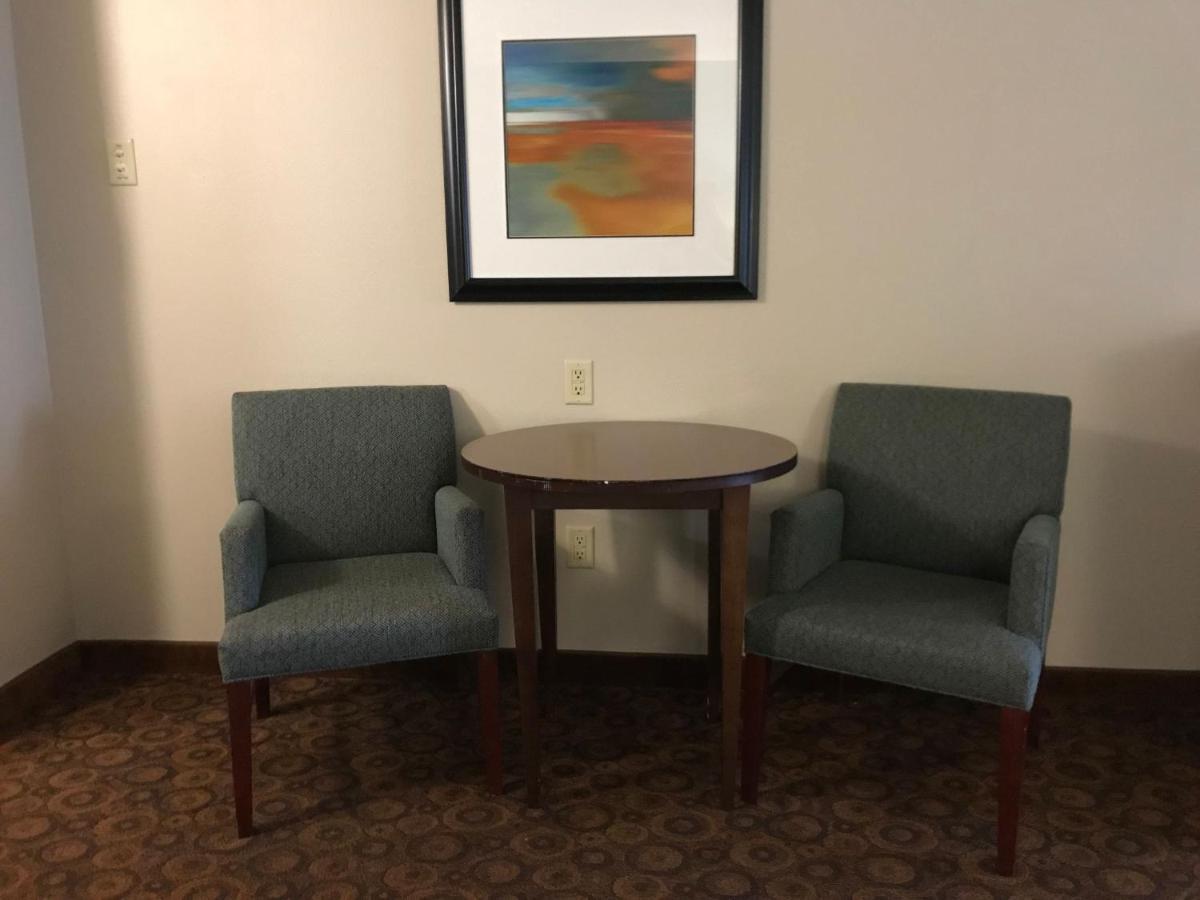 Express And By Ihg Saint Cloud